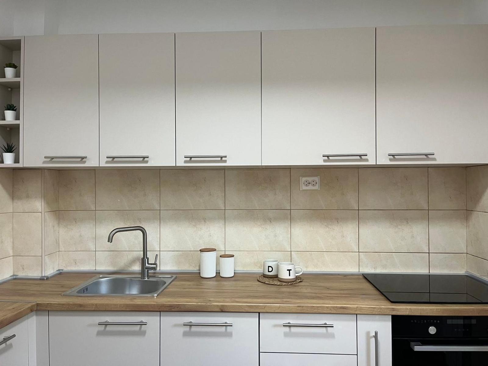Best Value-Apartment In สโกเปีย ภายนอก รูปภาพ